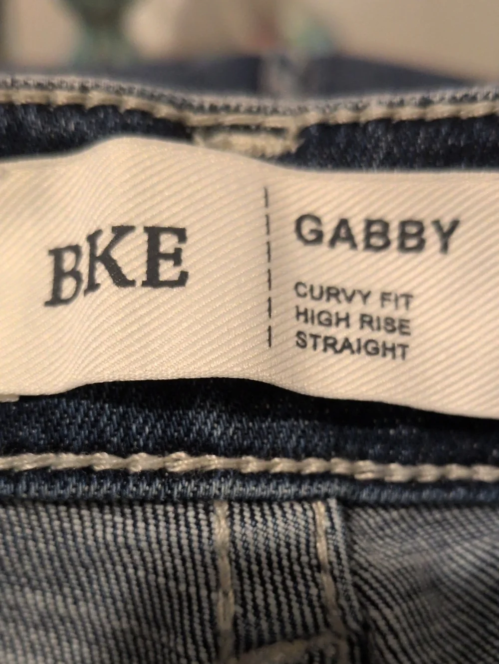 BKE Women's GABBY Curvy  Fit Jeans in  Faded Wash